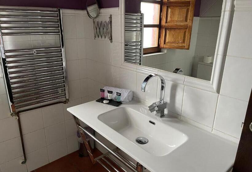 غرفة قياسية مزوَّدة بجاكوزي, La Casa De Noelia