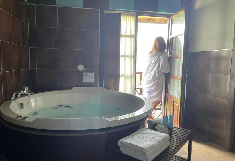 غرفة قياسية مزوَّدة بجاكوزي, La Casa De Noelia