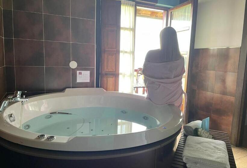 غرفة قياسية مزوَّدة بجاكوزي, La Casa De Noelia