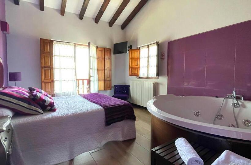 غرفة قياسية مزوَّدة بجاكوزي, La Casa De Noelia