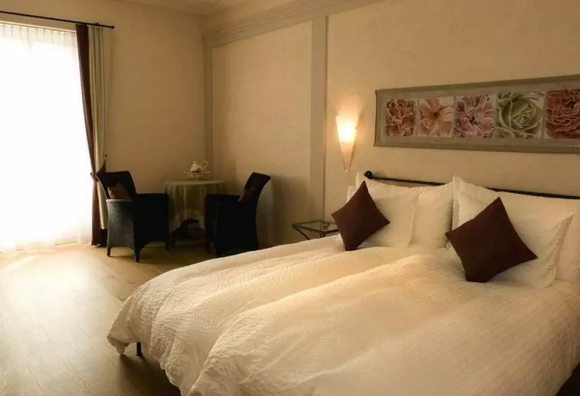 Standard Room, Romantik Hotel Landhaus Liebefeld