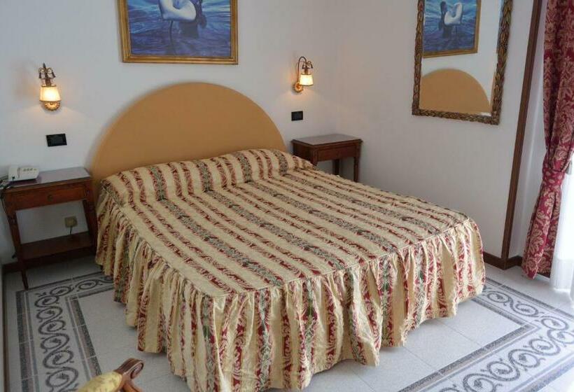 标准间带露台, Miramare