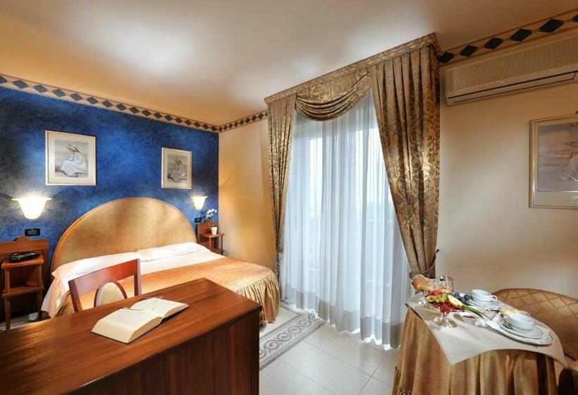 Quarto Estandar Vista Mar com Terraço, Miramare