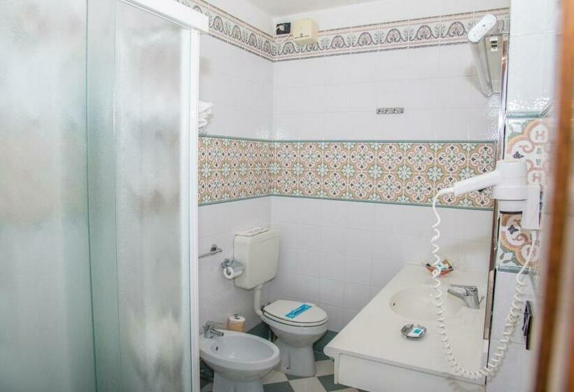 标准间带露台, Miramare