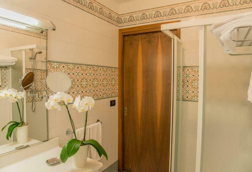 标准间带露台, Miramare