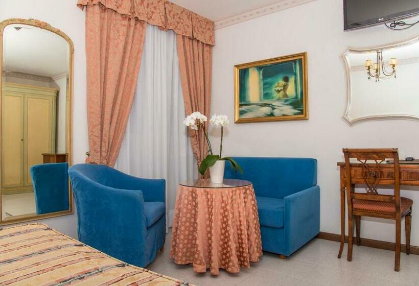 标准间带露台, Miramare