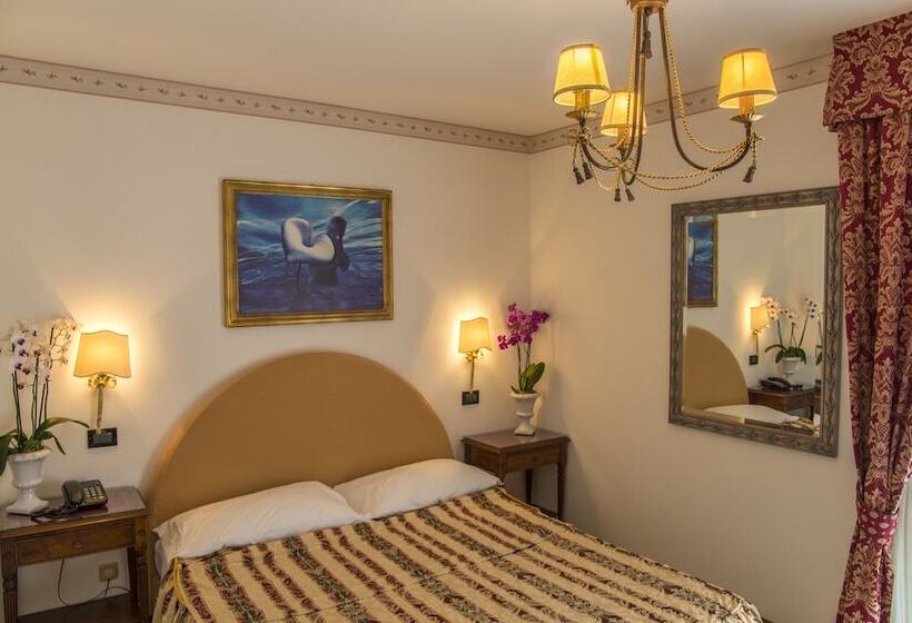 Quarto Economy Vista Mar, Miramare