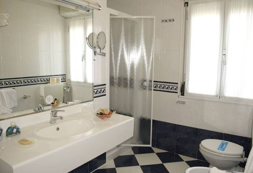 皇家套房, Miramare