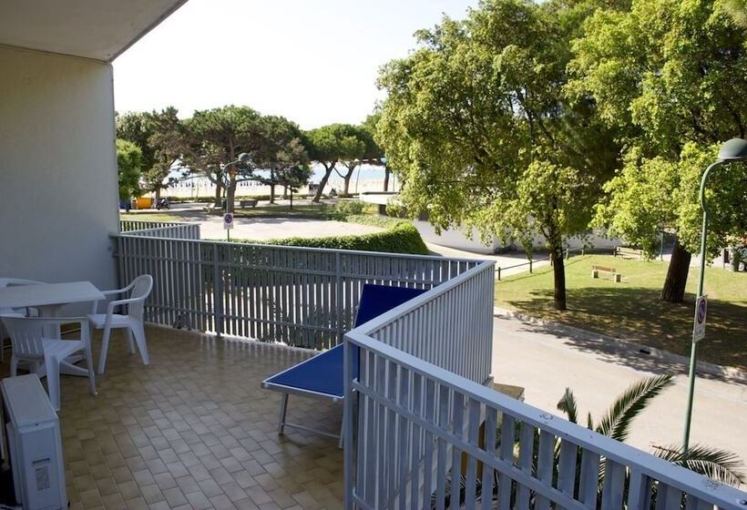 皇家套房, Miramare