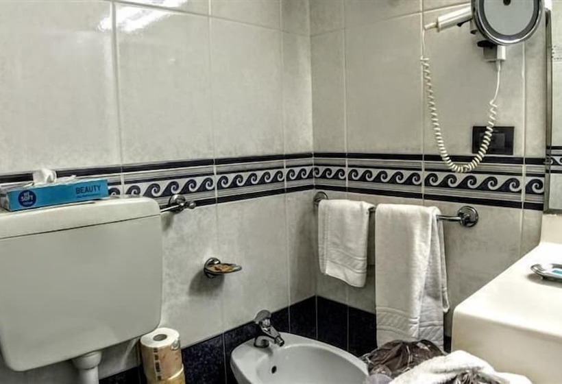 皇家套房, Miramare