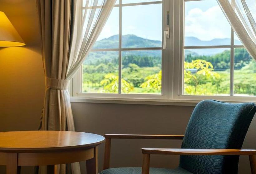 Номер Стандарт, Satoyama Auberge & Hot Spring Wellness Spa Sakuragaike Kurgarden