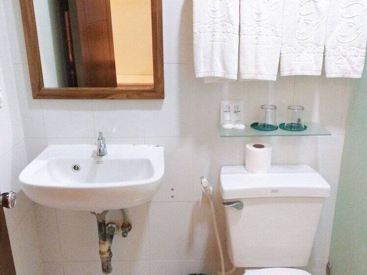 Delüks Oda, Cebu Uncle Tom S Cabin Hotel Powered By Cocotel