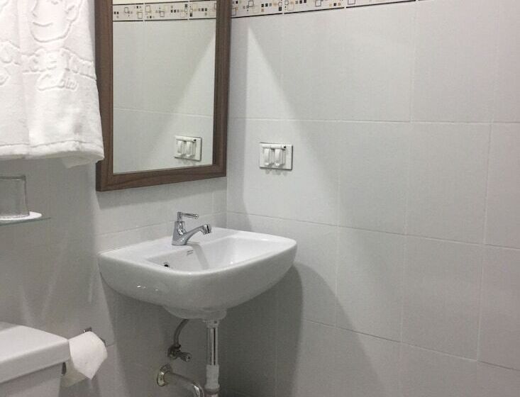 Delüks Oda, Cebu Uncle Tom S Cabin Hotel Powered By Cocotel