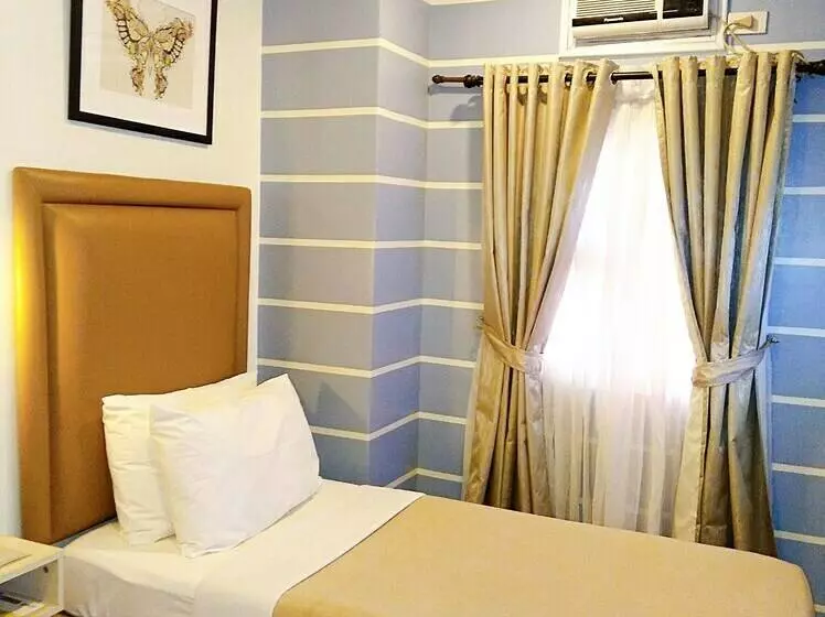 اتاق لوکس یک تخته, Cebu Uncle Tom S Cabin Hotel Powered By Cocotel