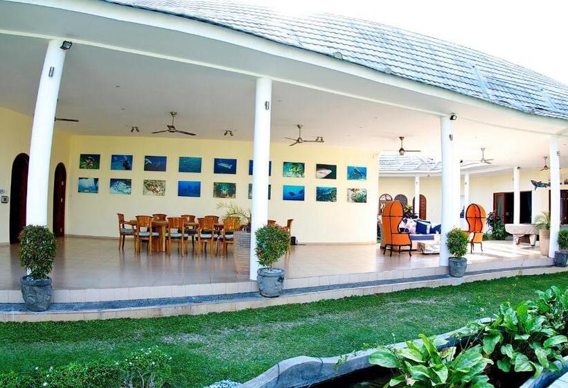 Delüks Oda, Villa Costa Plenty