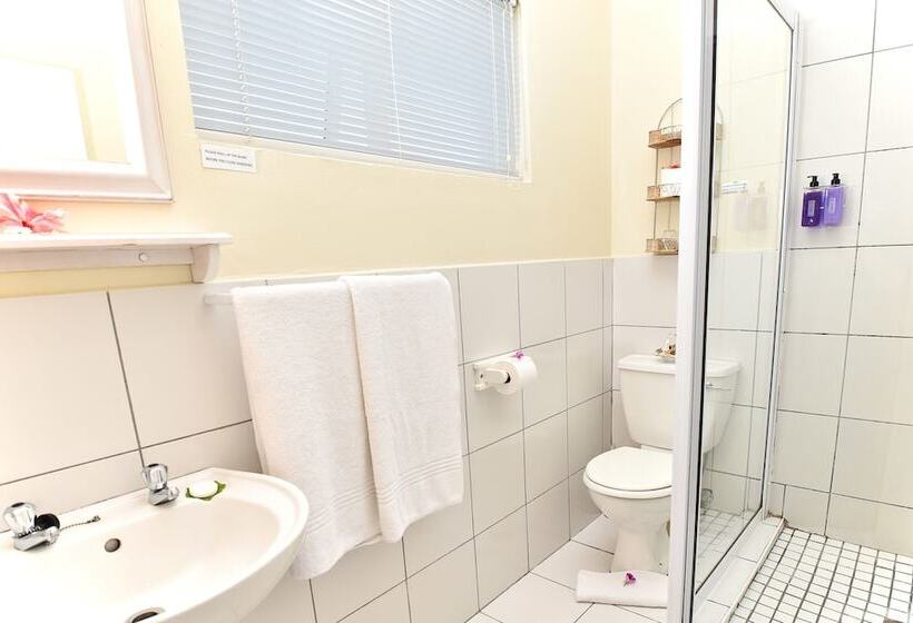 شقة غرفة واحدة, Mandalay Guest House Plettenberg Bay