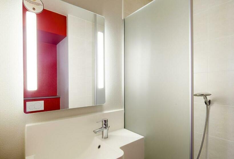 Четырехместный Номер Стандарт, B&b Hotel Marne La Vallée Torcy