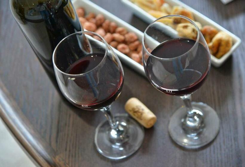 Deluxe Suite Sea View, Brown Beach House & Spa