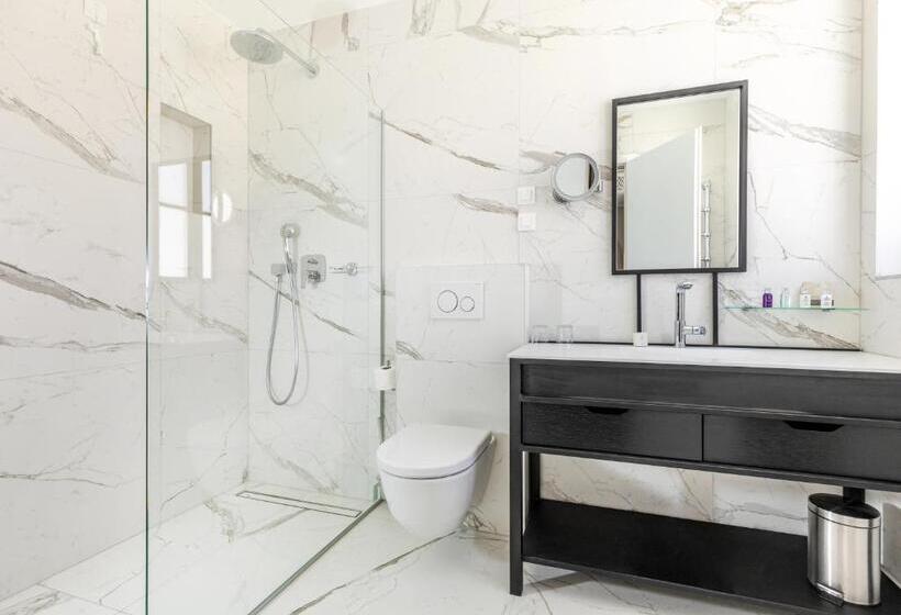 Standard Room with Hidromassage Sea View, Brown Beach House & Spa