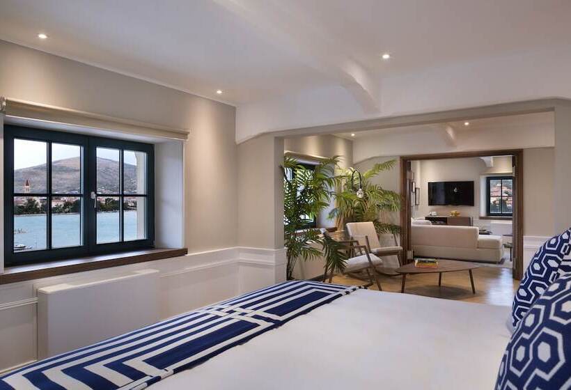 Люкс Deluxe Вид на Море, Brown Beach House & Spa