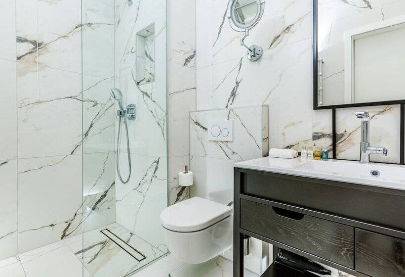 اتاق سوپریور, Brown Beach House & Spa