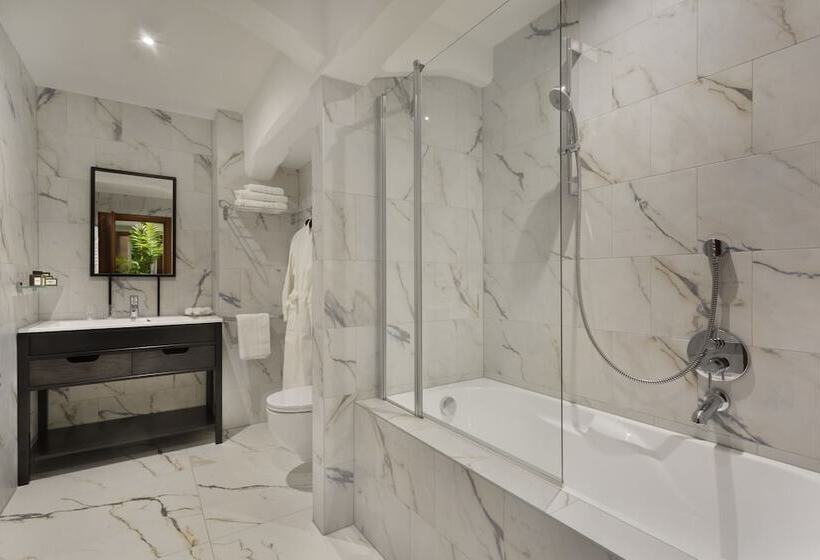 اتاق لوکس, Brown Beach House & Spa