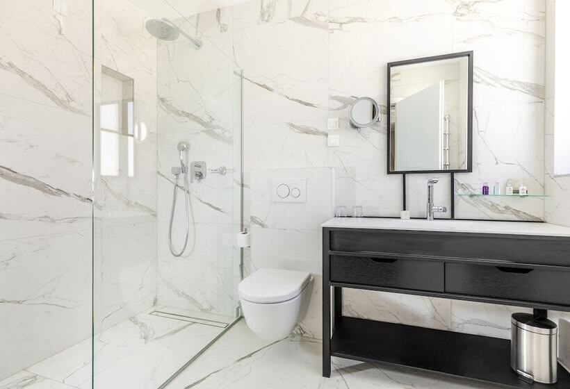 Standard Room with Hidromassage Sea View, Brown Beach House & Spa