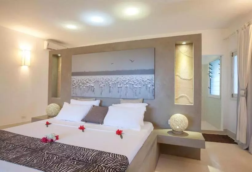 اتاق لوکس, The Kasa Malindi    Formerly Leopard Point Beach Resort
