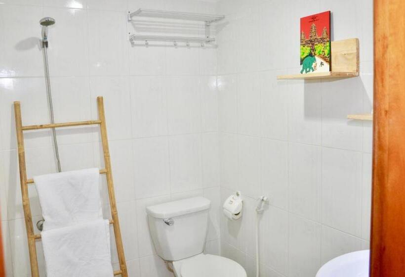 غرفة قياسية سرير كينج, Nary Villa