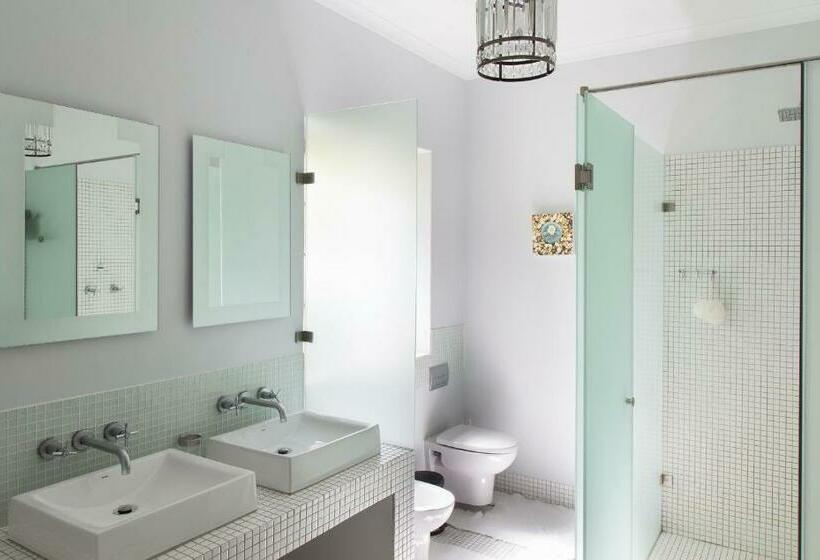 غرفة ديلوكس سرير كينج, 22 Van Wijk Street Tourist Accommodation