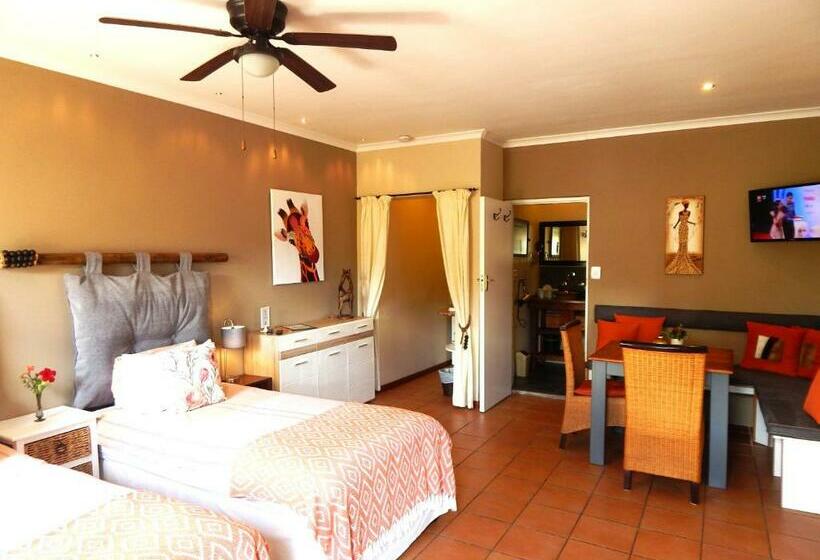 Appartement met 1 Slaapkamer en Uitzicht op de Tuin, Khashamongo B & B