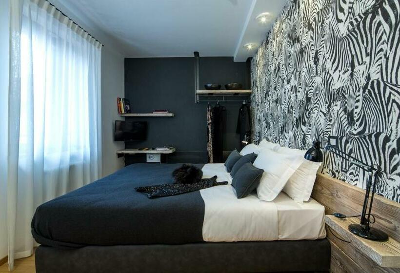 سوییت جونیور, Mercatovecchio Luxury Suites