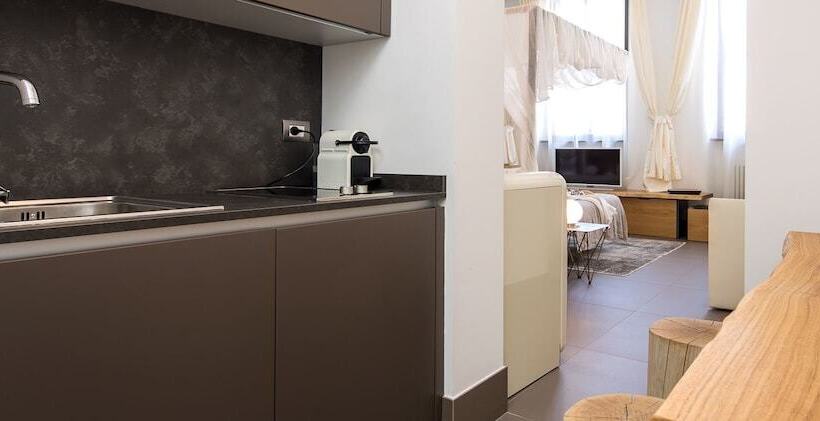 سوییت لوکس, Mercatovecchio Luxury Suites