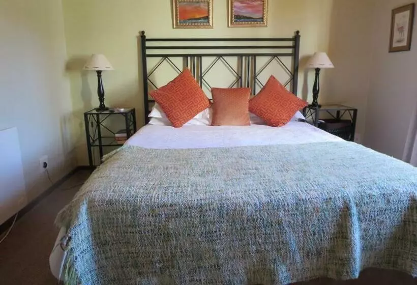 Standard-huone Puutarhanäkymä, Villa Reinet Guest House