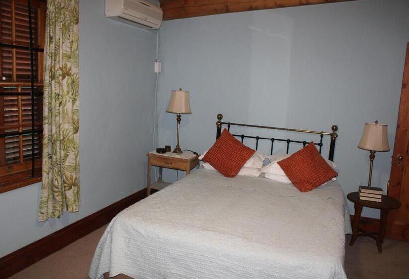 בקתת חדר, Villa Reinet Guest House