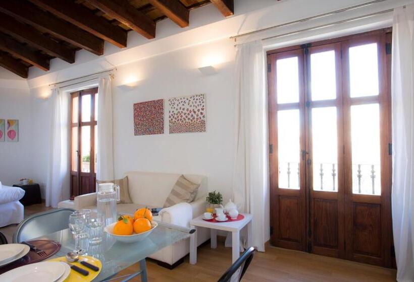 آپارتمان 1 خوابه با بالکن, Singularstays Plaza Del Mercado