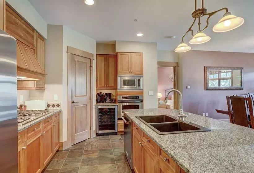 3 Bedroom Premium Apartment, Timbers And Lone Eagle By Keystone Resort