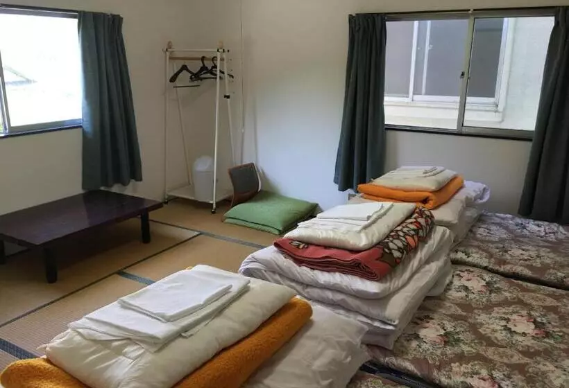 エコノミートリプルルーム, Towadako Hostel