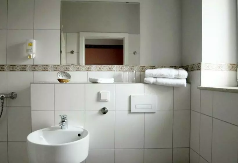 コンフォートルーム, Cellino Hotel Prieros
