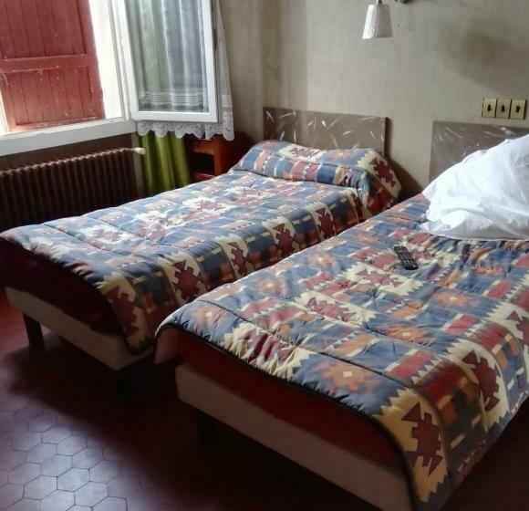 غرفه قياسيه سريرين مزدوجين, Le Chemin Neuf