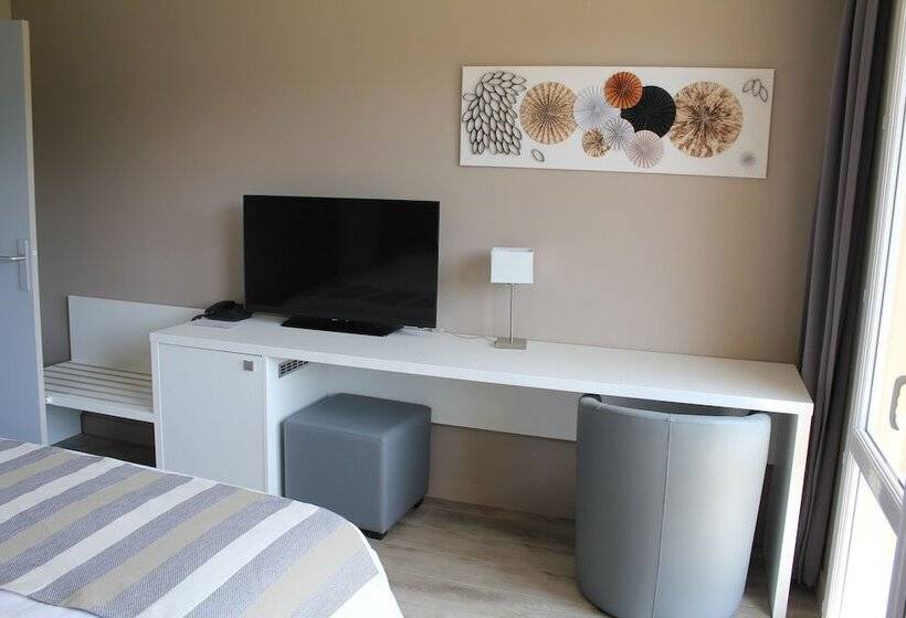 سوییت خانوادگی, Le Quincangrogne