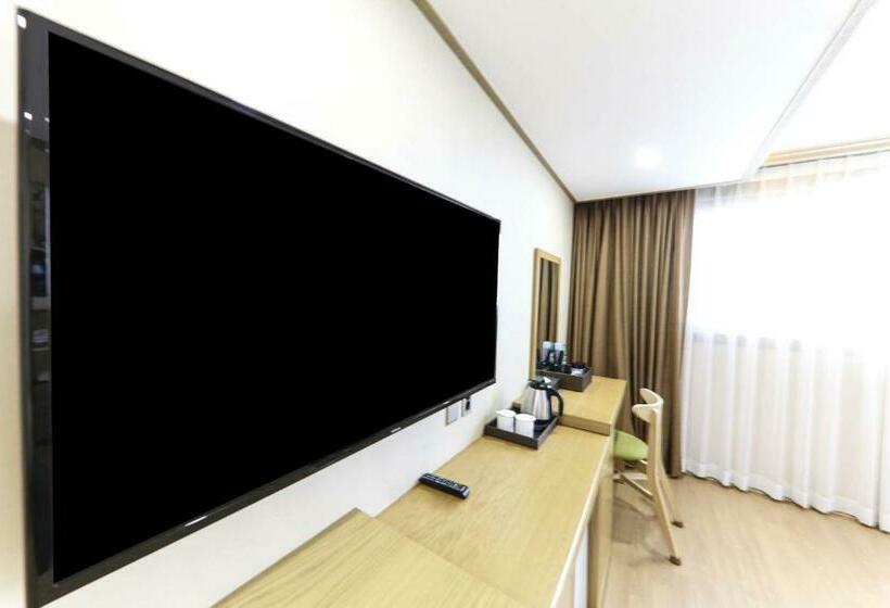 デラックスルーム, Nohyung