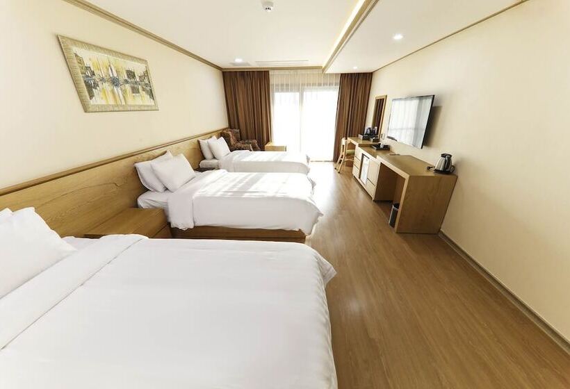 スタンダードトリプルルーム, Nohyung