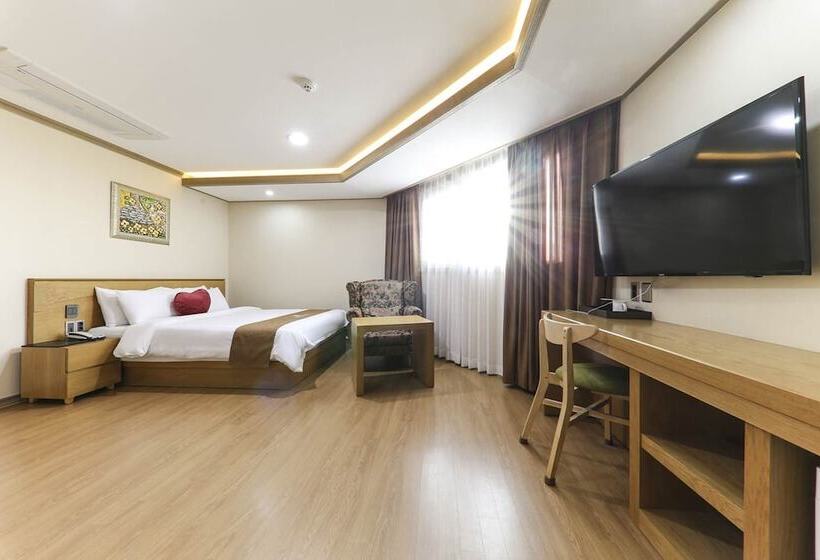 ファミリールーム, Nohyung