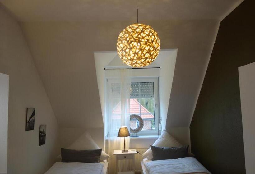 带花园景观的标准工作室, & Restaurant Venner Moor