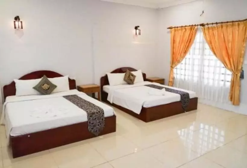 اتاق راحتی سه تخته, Serkirin Mary Angkor Villa