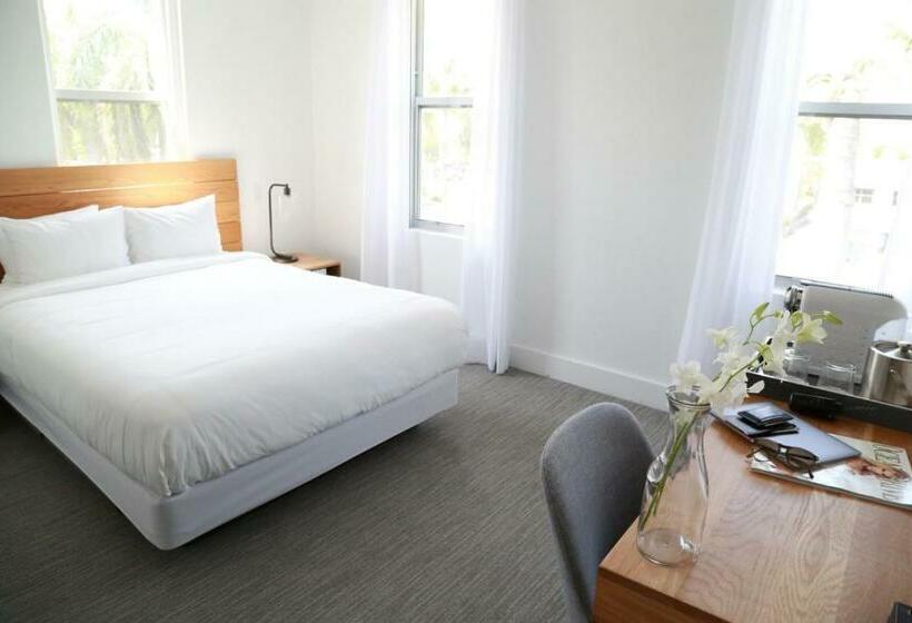 חדר סטנדרט, The Meridian Hotel Miami Beach