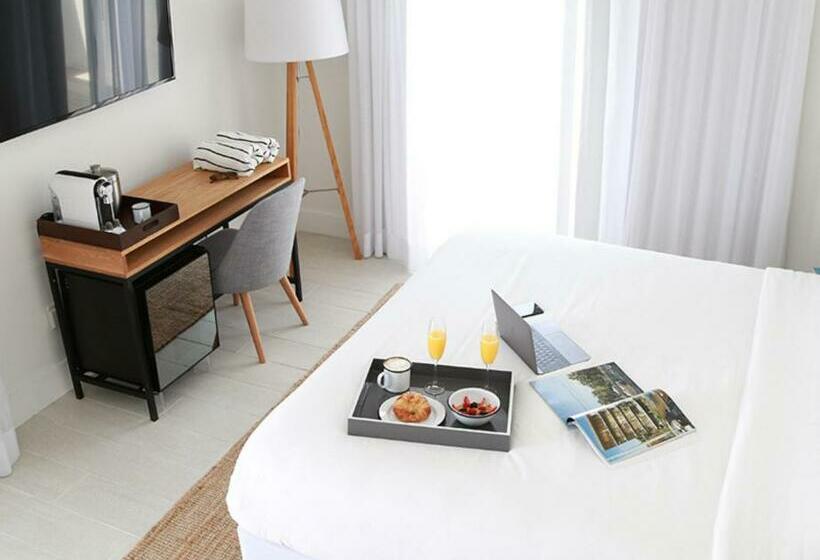 חדר סטנדרט, The Meridian Hotel Miami Beach