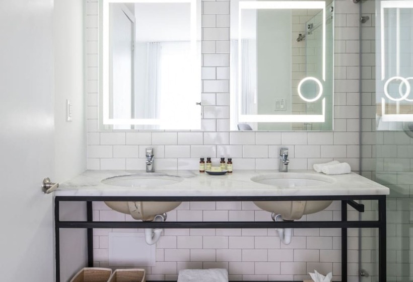 חדר סטנדרט שתי מיטות זוגיות, The Meridian Hotel Miami Beach