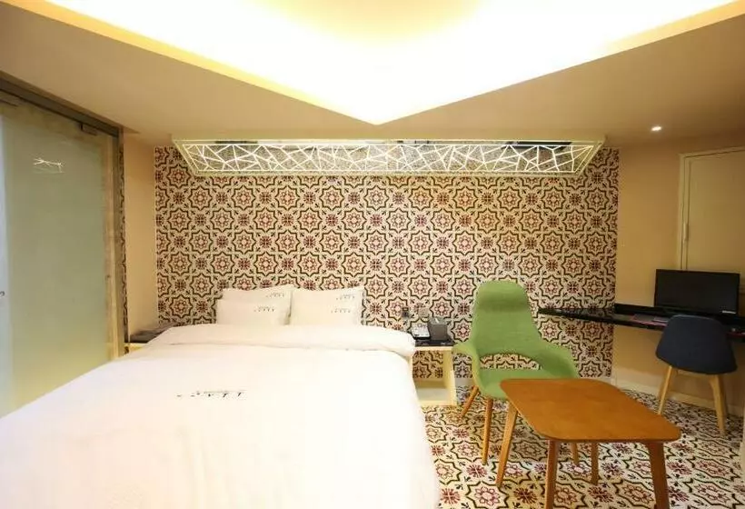 اتاق اکونومی, Ytt Hotel Nampo Dong Busan